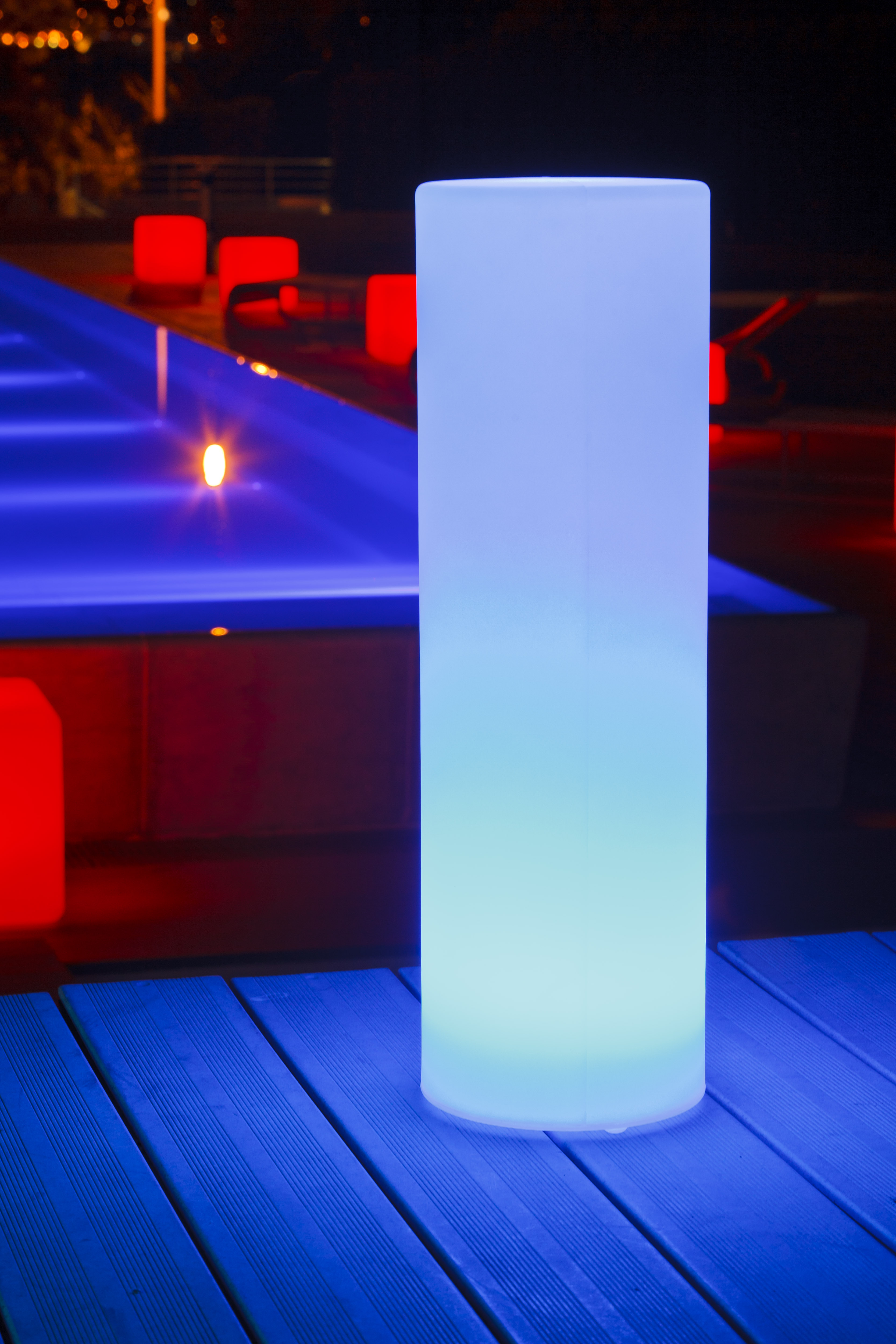 Lichtsäule TOWER LED (20x70cm) – Akku – App-Steuerung